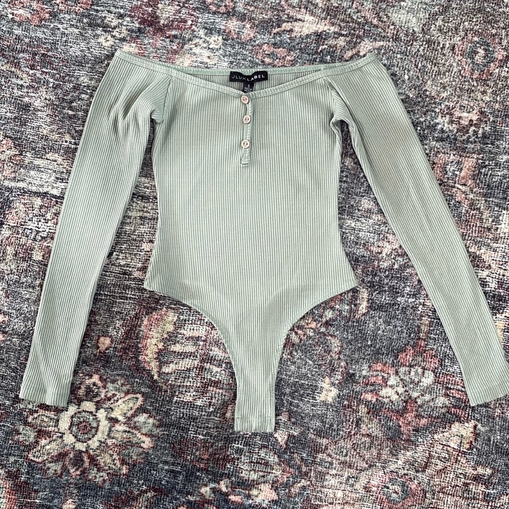 JLUXLabel | Off The Shoulder Body Suit in Sage | Size S